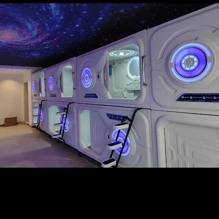 Just Hostel Capsules Alicante Exteriör bild